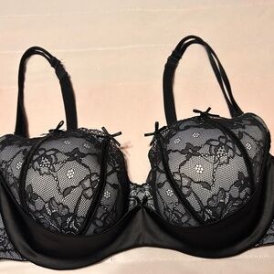 Cacique Blue with Black Accents and Lace 42C Bra